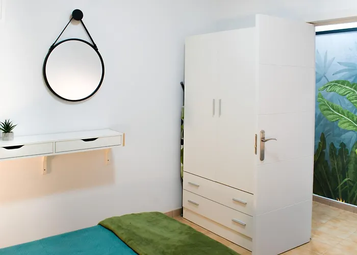 The Jade Flower * Las Palmas de Gran Canaria